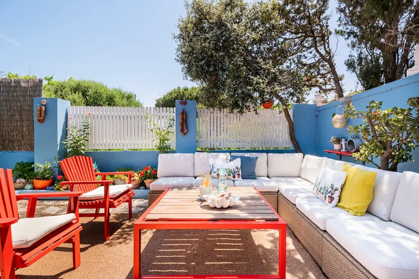 The Blue House, Light, Beach, Sun...Relax. - Image 1