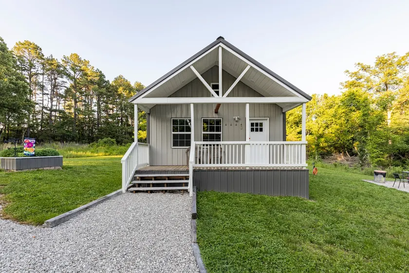White Pine Lodge - Image 1