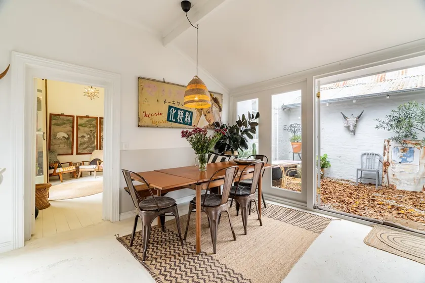 The Vicarage At Clunes. Luxury French style villa. - Image 1