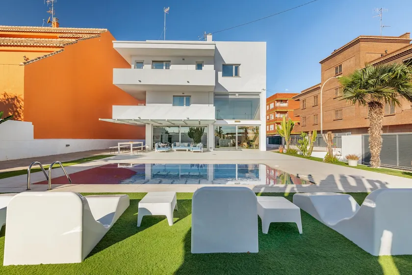 Luxury Villa w/pool near Valencia&Beach - Image 1