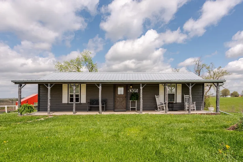 The Lawson Cabin - Image 1