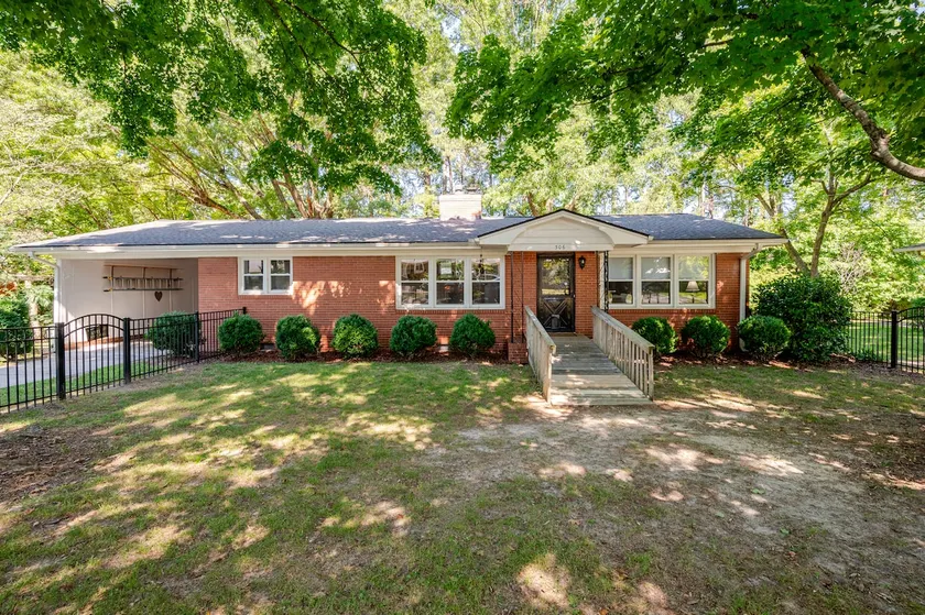 Perfect whole house 3 bedroom retreat - Image 1