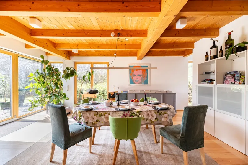 Cozy house with wellness area - Image 1