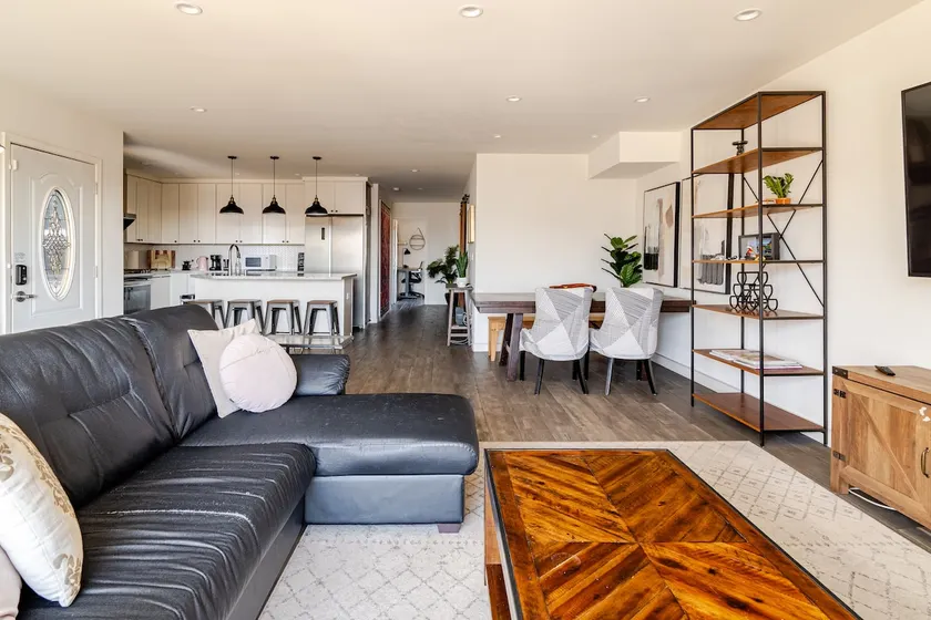 Cozy 2 Bedrooms - Close to Muni and Bart - Image 1