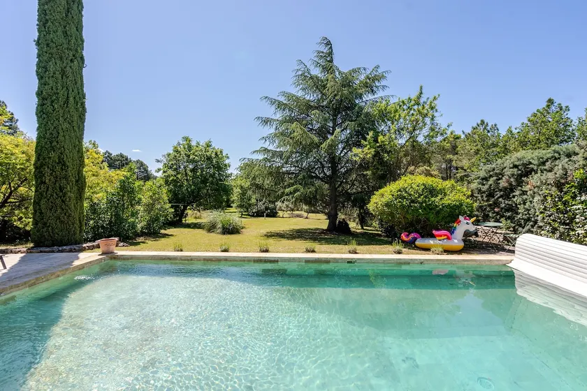 Beautiful ”Rêve de lune” farmhouse in the heart of Luberon - Image 1