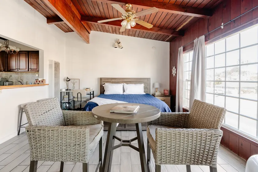 MB Gem 3 - 1.3Miles To Beach, Close To LAX & Park - Image 1