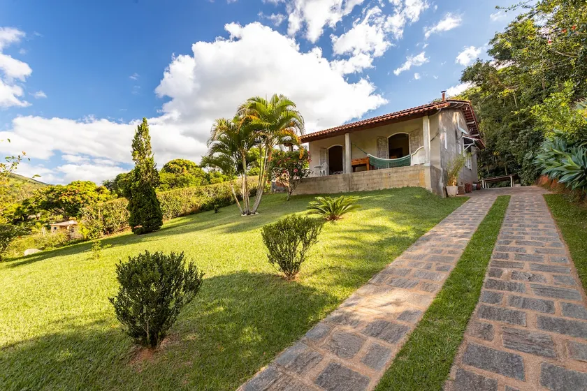 Nice house. Excellent climate and environment - Image 1