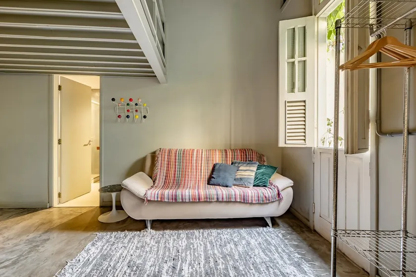 Private Loft in Santa Teresa Industrial Chic Style - Image 1