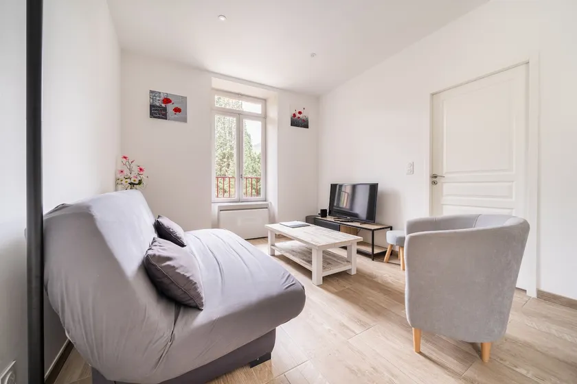 La Chaumière Apartment – Rated *** - Image 1