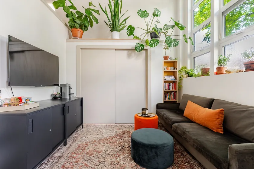 Lovely 1 Bedroom Loft in N. Ballard - Image 1
