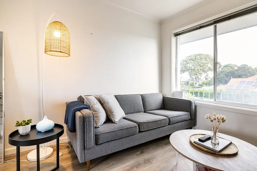 Lovely 1-bedroom rental - Image 1