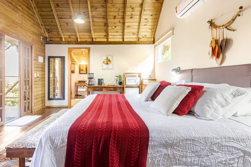 Gracillis Cabin, tranquility with breakfast - Image 1