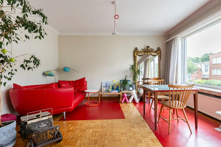 Sunny apartment, 3km from the historic center - Image 1