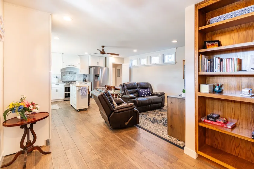 Hidden Gem 2 bedroom sleeps 8 family friendly - Image 1