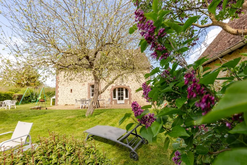 Charlotte's farm - Image 1