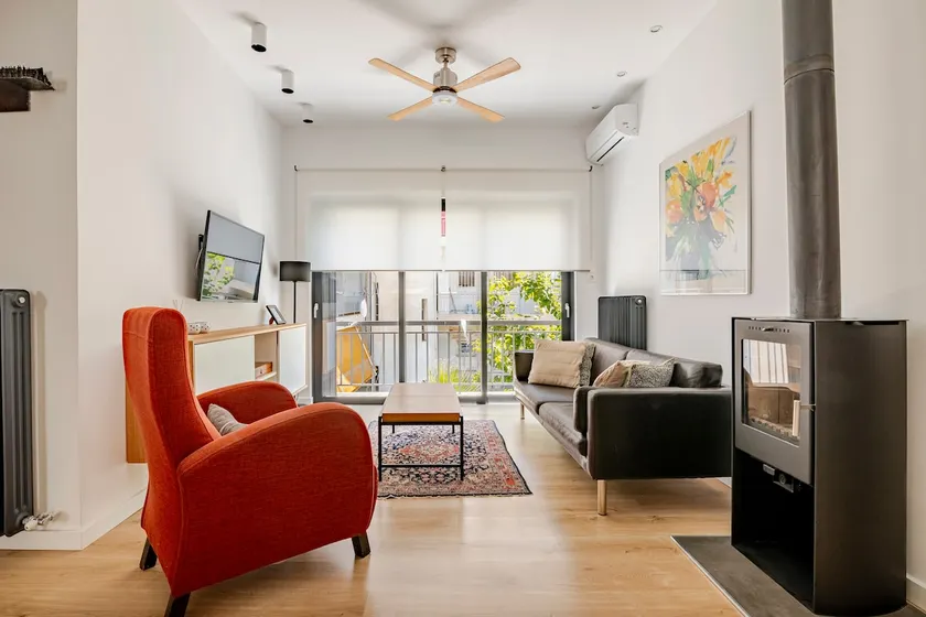 Charming Apartment in Chalandri - Image 1