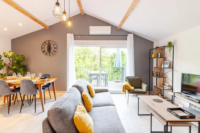 Nice new house - Image 1