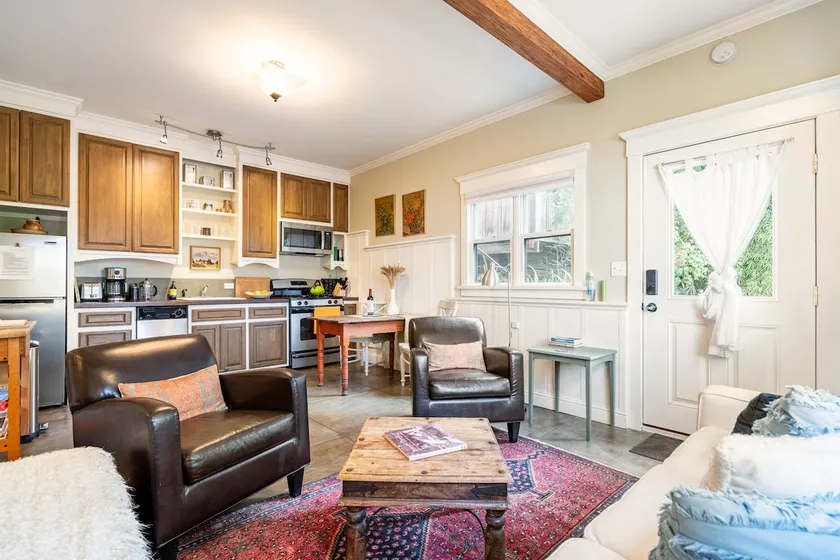 Lovely 1/bed garden Apt with View - Image 1