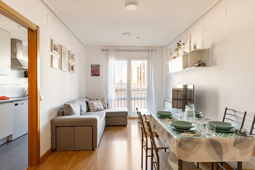 family apartment with pool - Image 1