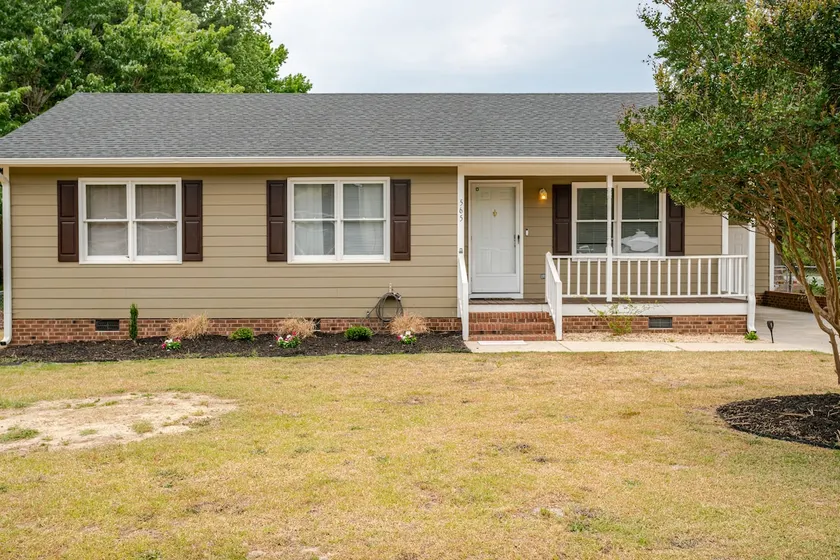 Countryside Home in Angier - Image 1