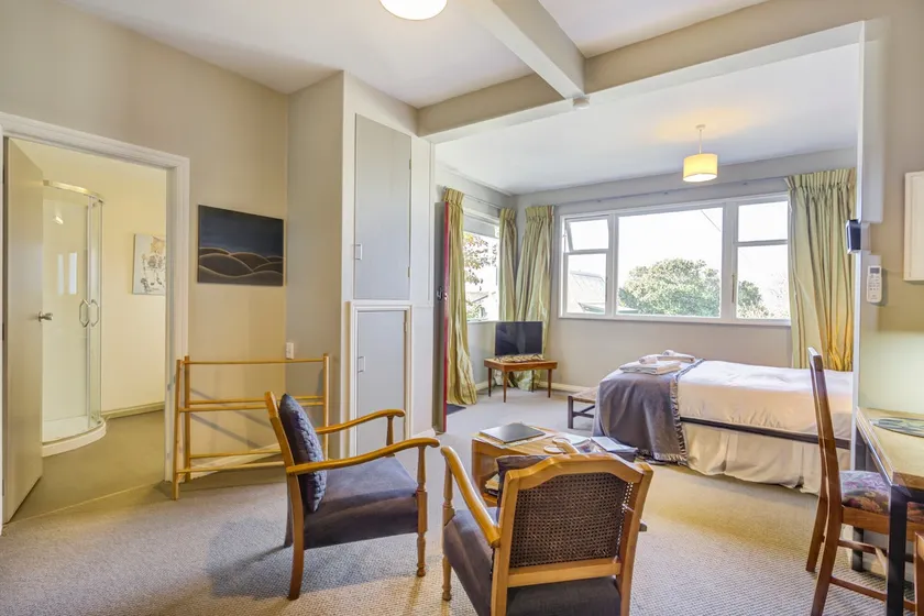 Guest Suite in Brooklyn - Image 1