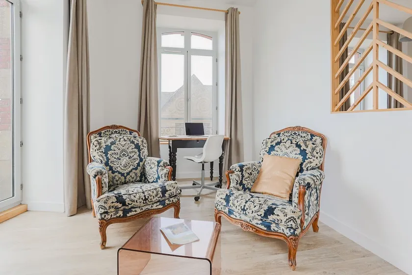 La Belle Consigne - 2-bedroom apartment Dinan Centre Gare - Image 1