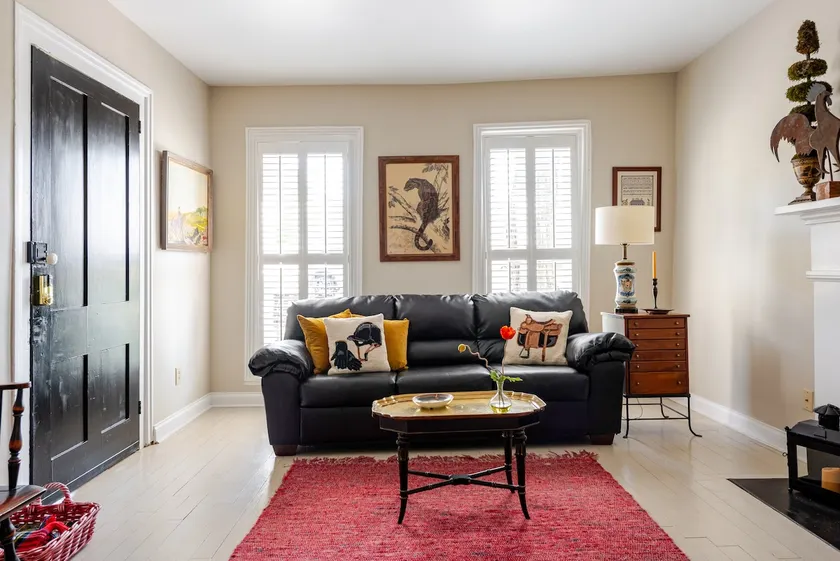 The Finn House-Unit 2 - Image 1