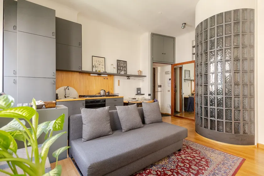 • Lovely flat between City Life and San Siro • - Image 1