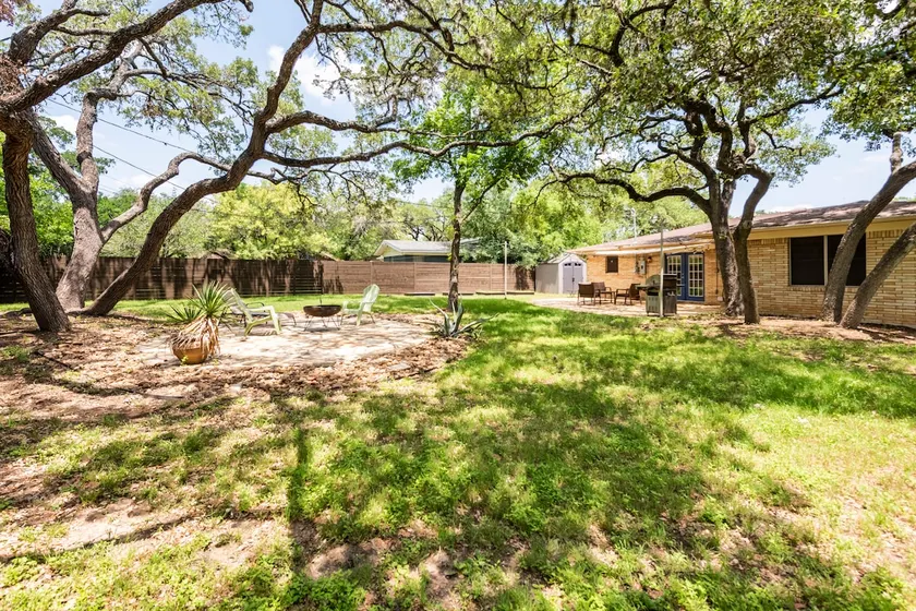 Backyard Oasis in South Austin - Image 1