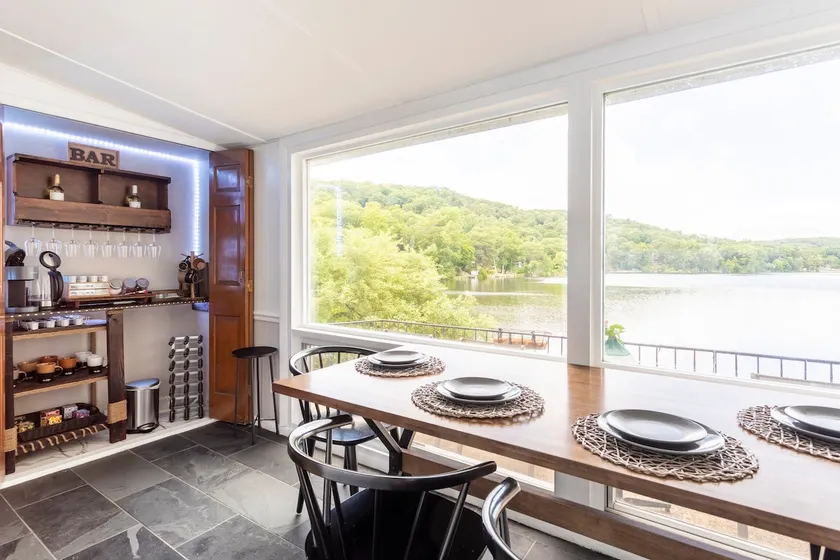 Private Lake House 1 Hour to NYC & Near Westpoint - Image 1