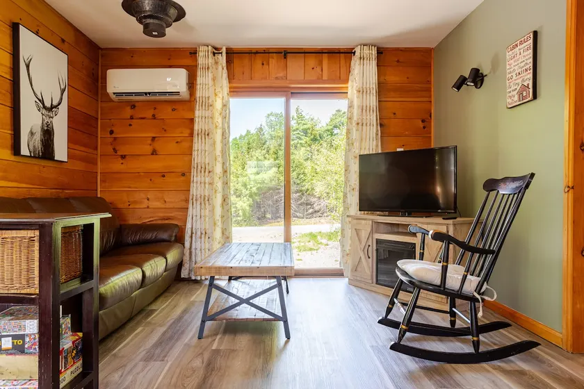 Two bedroom Cabin in Wentworth - Image 1