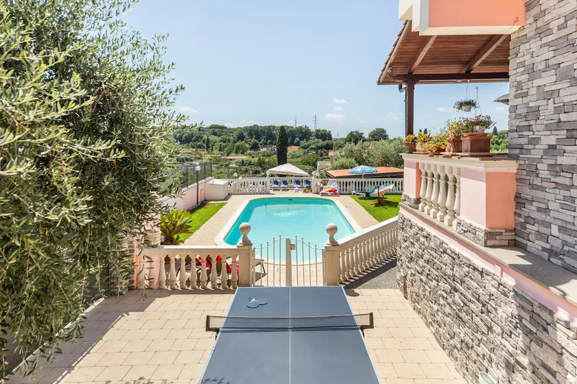 VILLA ENNIO PRIVATE SPA VILLA POOL JACUZZI SAUNA-YOGA RETREAT 10 MIN FROM ROME - Image 1