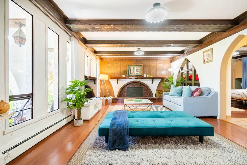 Charming Place + Private Garden - Image 1