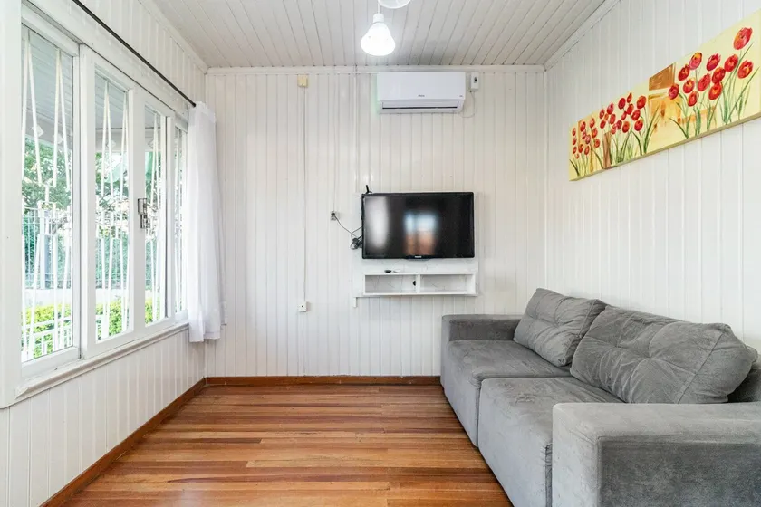 House near Fenavinho/expobento - Image 1