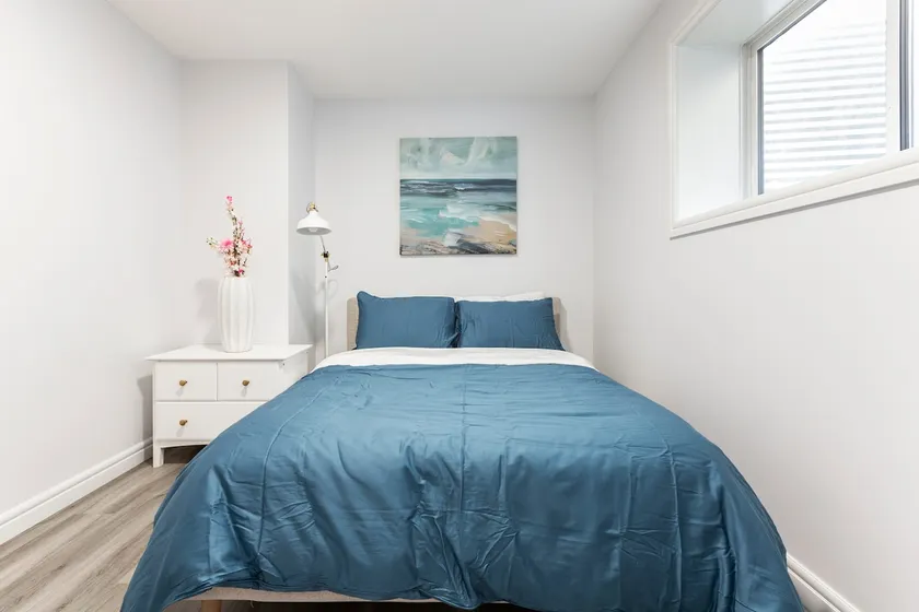 Guest Suite near YEG Airport in SW - Image 1