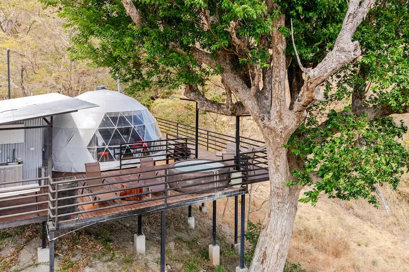 Dome 3 Playa Potrero Glamp - Image 1