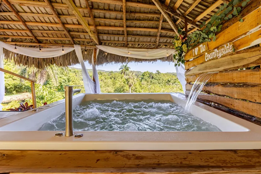 valley view, Damajagua, Playateco, Jacuzzi, camp - Image 1