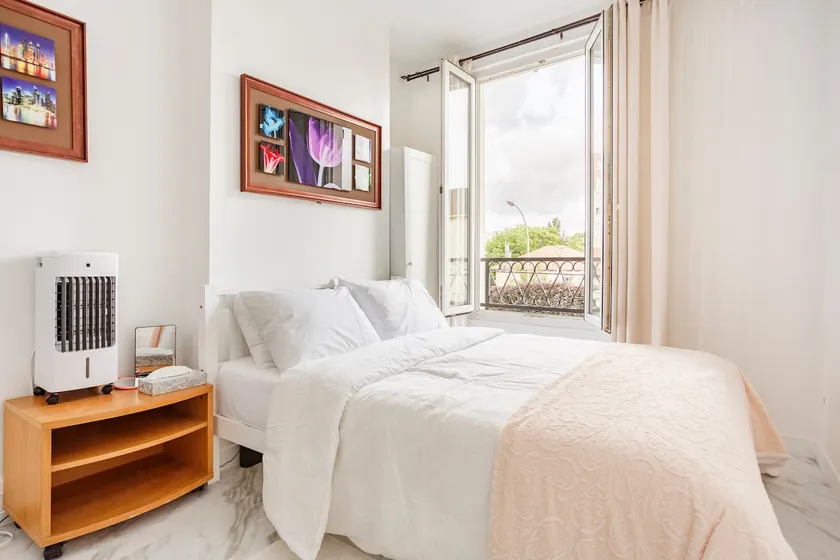 Paris tourist Apartment, France - Image 1