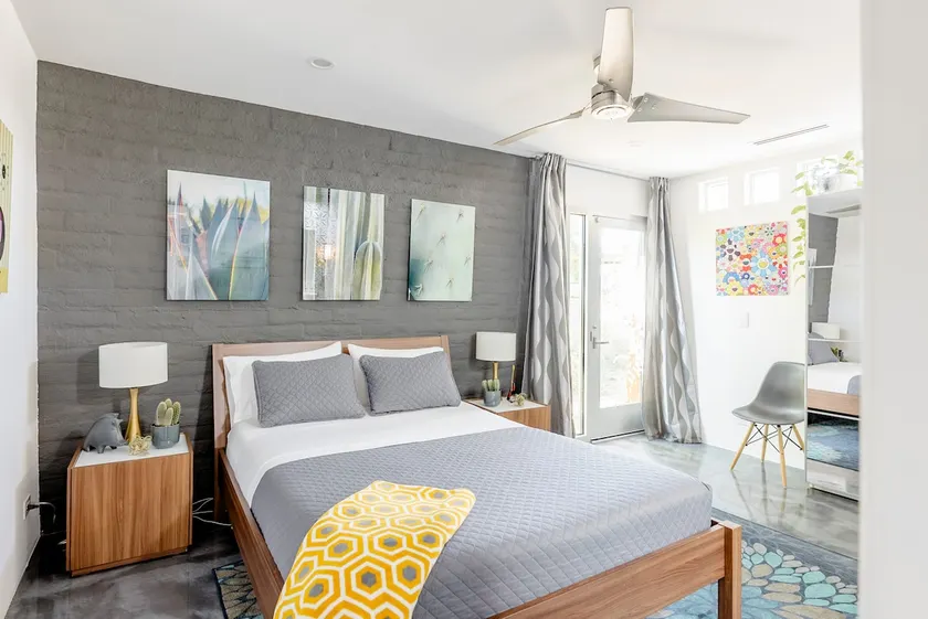 Luxury Guest Suite in Resort Setting with Pool - Image 1