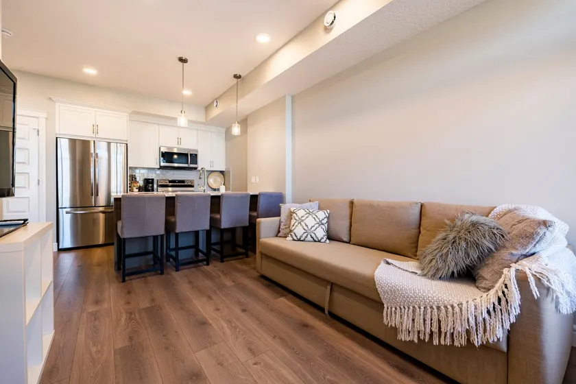 BRAND NEW! 2 beds, 1 bath unit. No hidden fees - Image 1