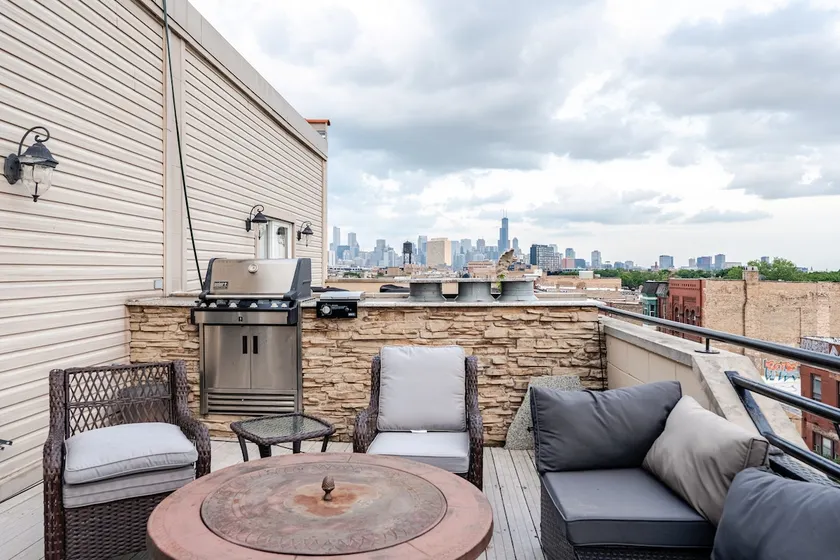 Amazing Penthouse: Views, Hot Tub, Cold Plunge! - Image 1
