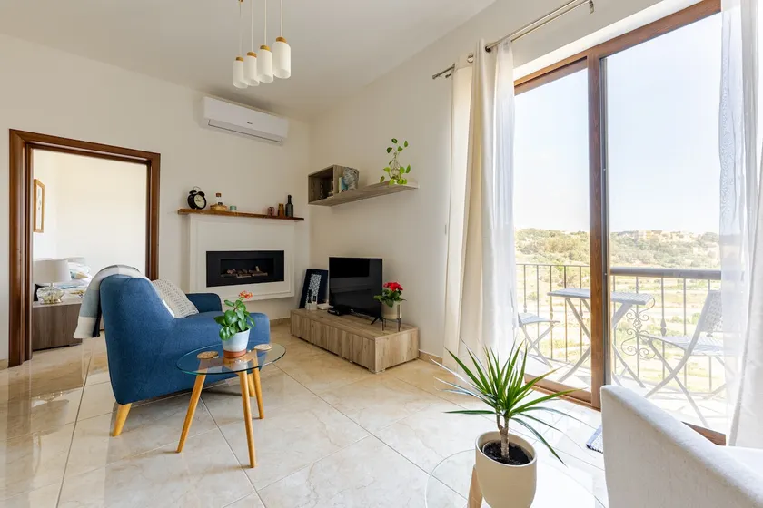 Bright apartment in Munxar, Gozo - Image 1