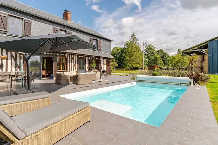 Normandy haven of peace – large south-facing terrace! - Image 1