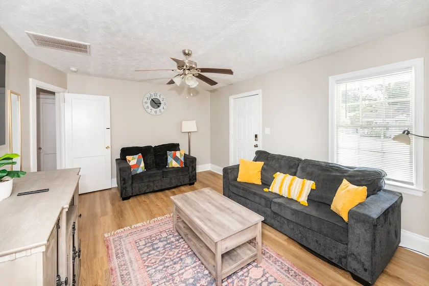 AddyLodge - Image 1