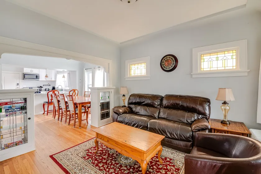 Spacious place by lake Michigan - Image 1