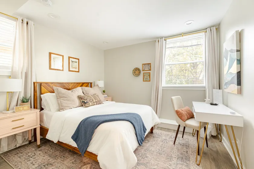 Private Nashville Suite • Parking + Near Downtown - Image 1