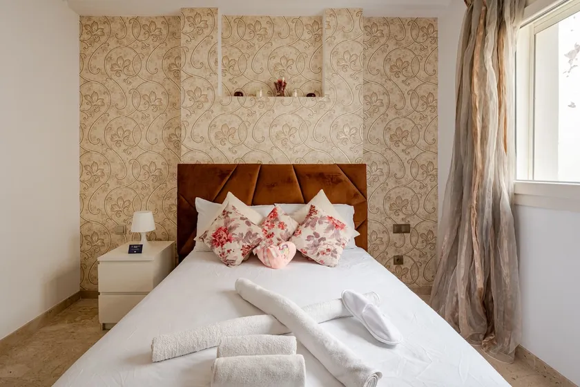 AS Luxury apartment 5 min from the beach / Free parking - Image 1