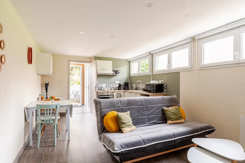Beautiful cozy apartment, fully equipped. - Image 1