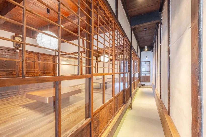 10% off for consecutive nights! Limited to one group in a 130-year-old kominka house! Active experience at the beach! Free parking available! - Image 1