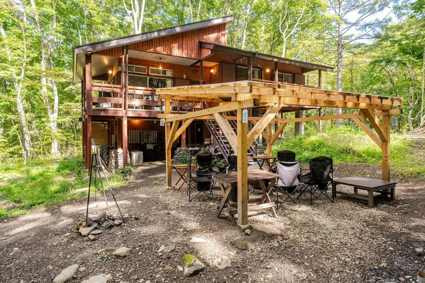A private lodge where you can enjoy an authentic BBQ surrounded by nature - Image 1